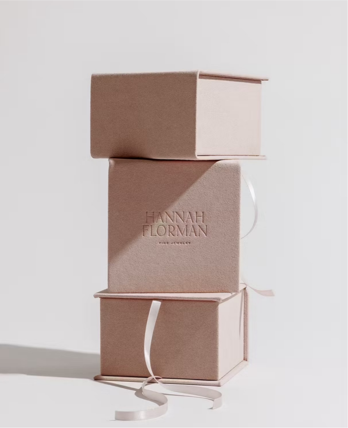 ​Custom Light Pink Jewelry Box Set